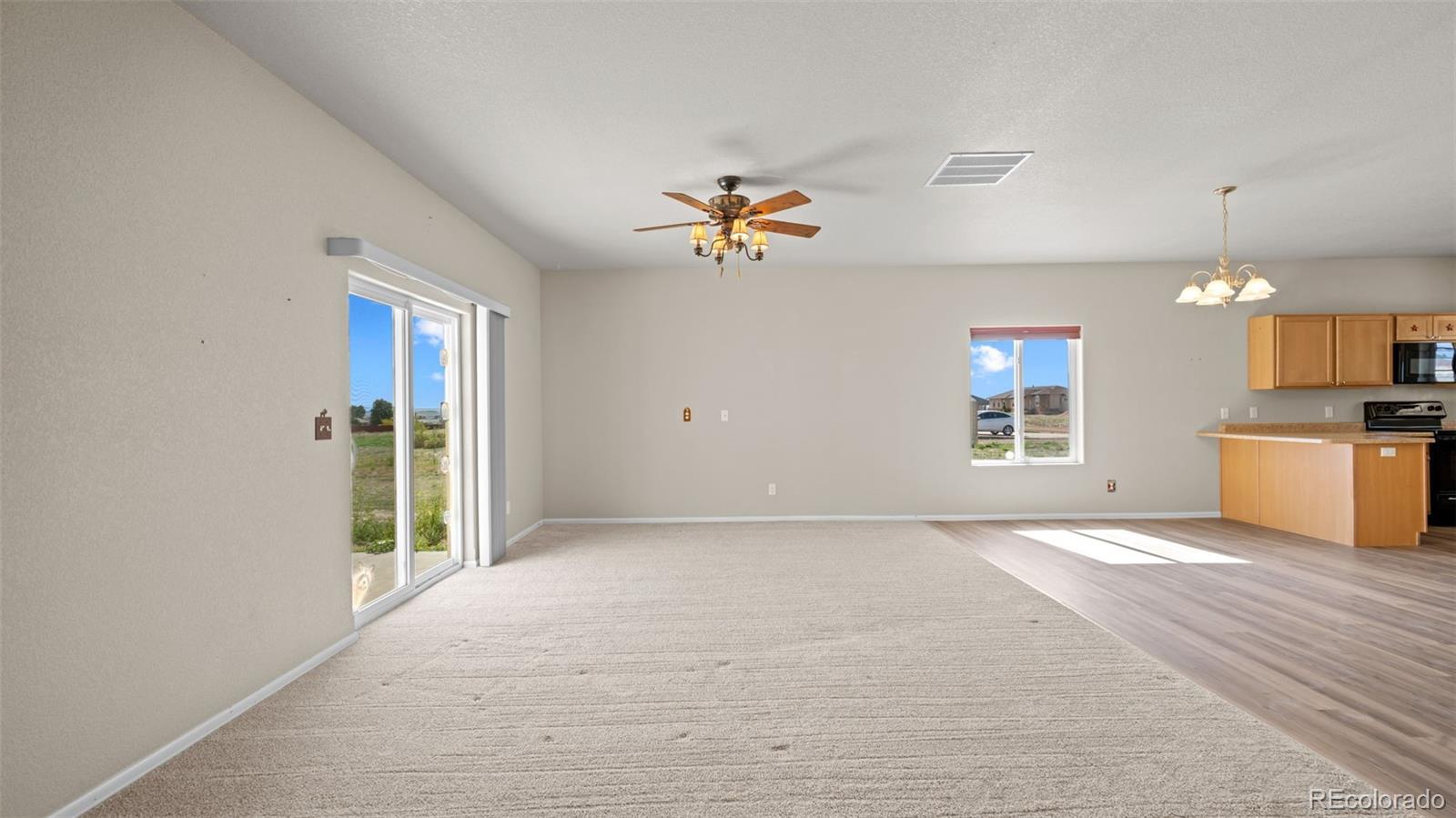 1133 E Ivanhoe Drive Pueblo CO 81007