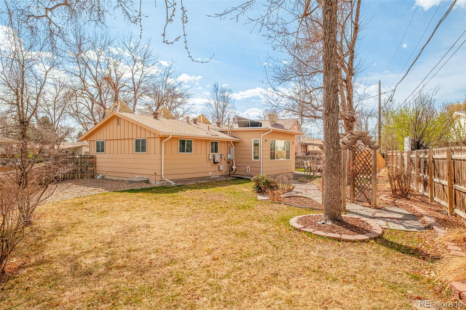 973 S Holland Street Lakewood CO 80226