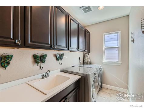 10834 Graphite Street Broomfield CO 80021