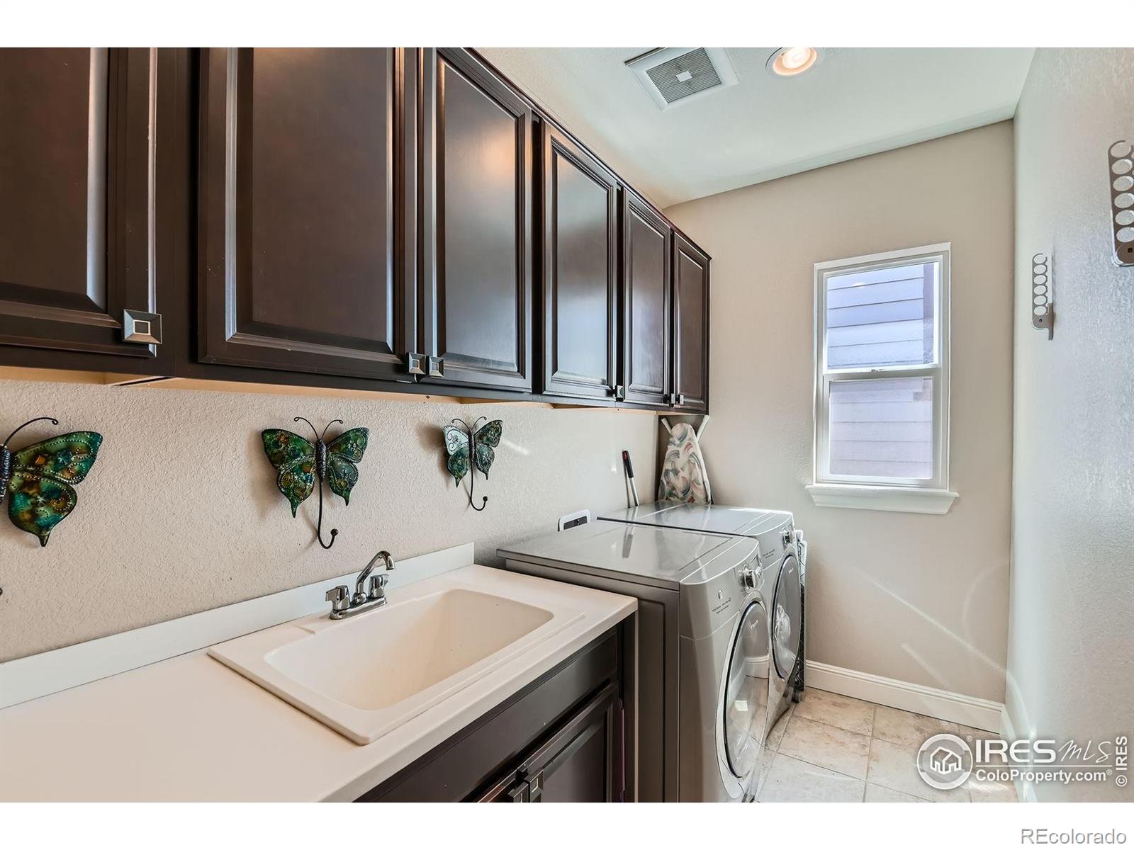 10834 Graphite Street Broomfield CO 80021
