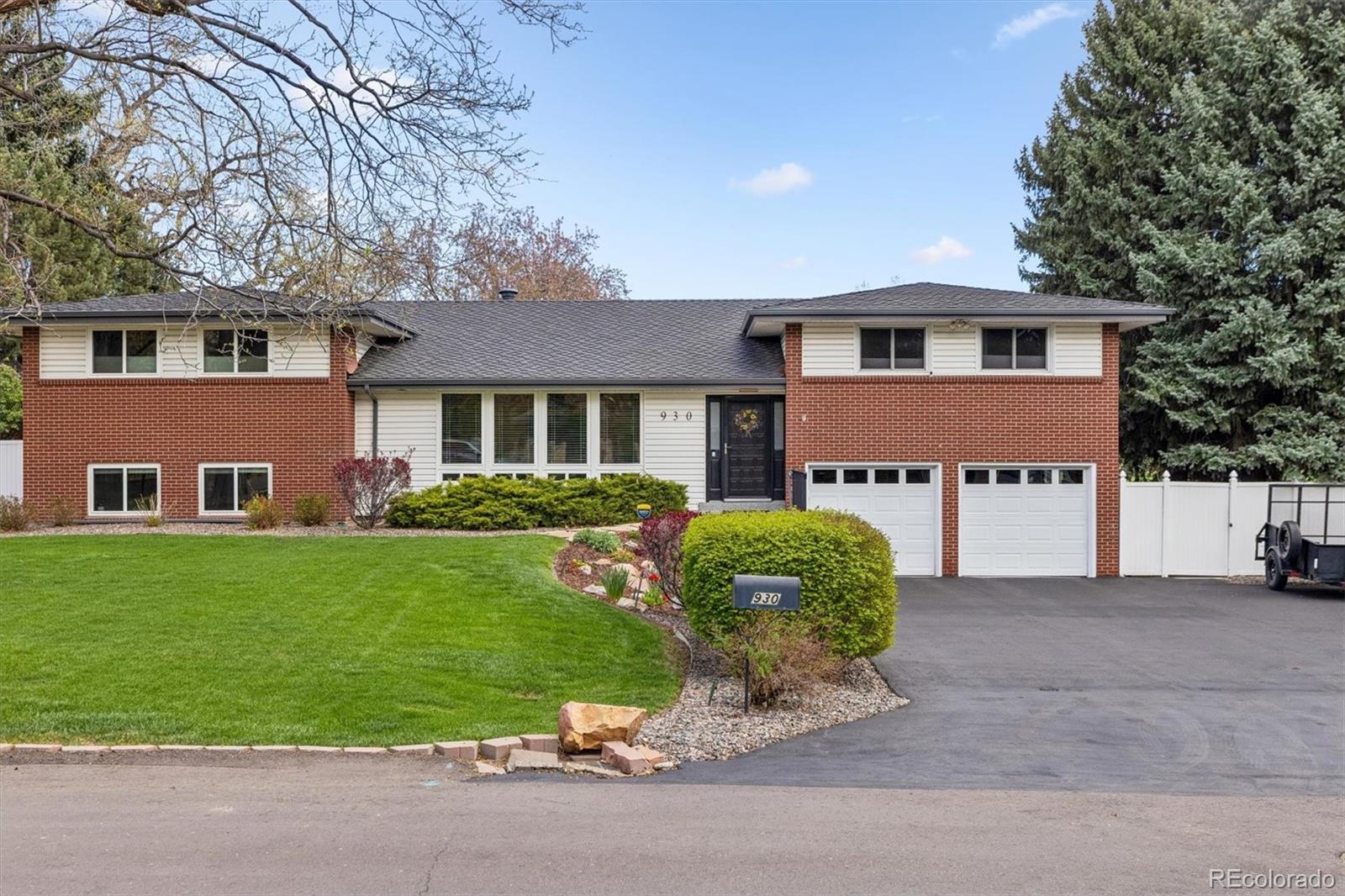930 Reed Court Lakewood CO 80214