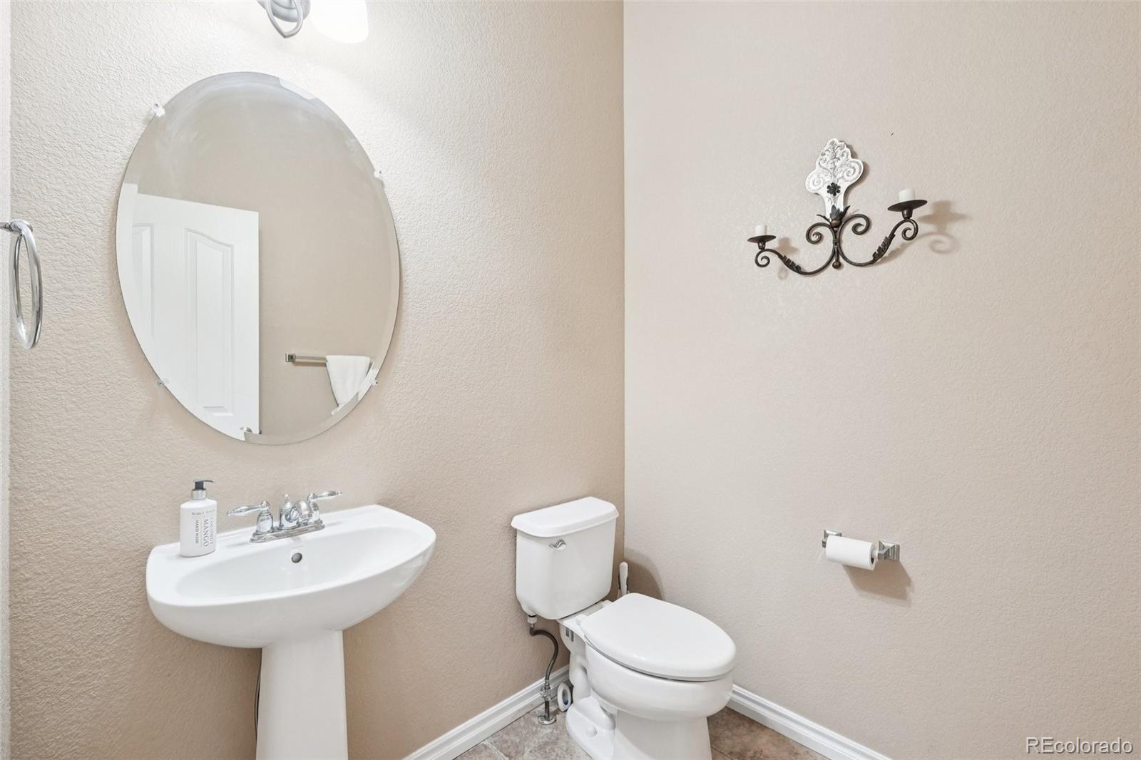 10916 Towerbridge Road Highlands Ranch CO 80130