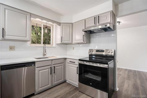 6075 Castlewood Lane Colorado Springs CO 80918