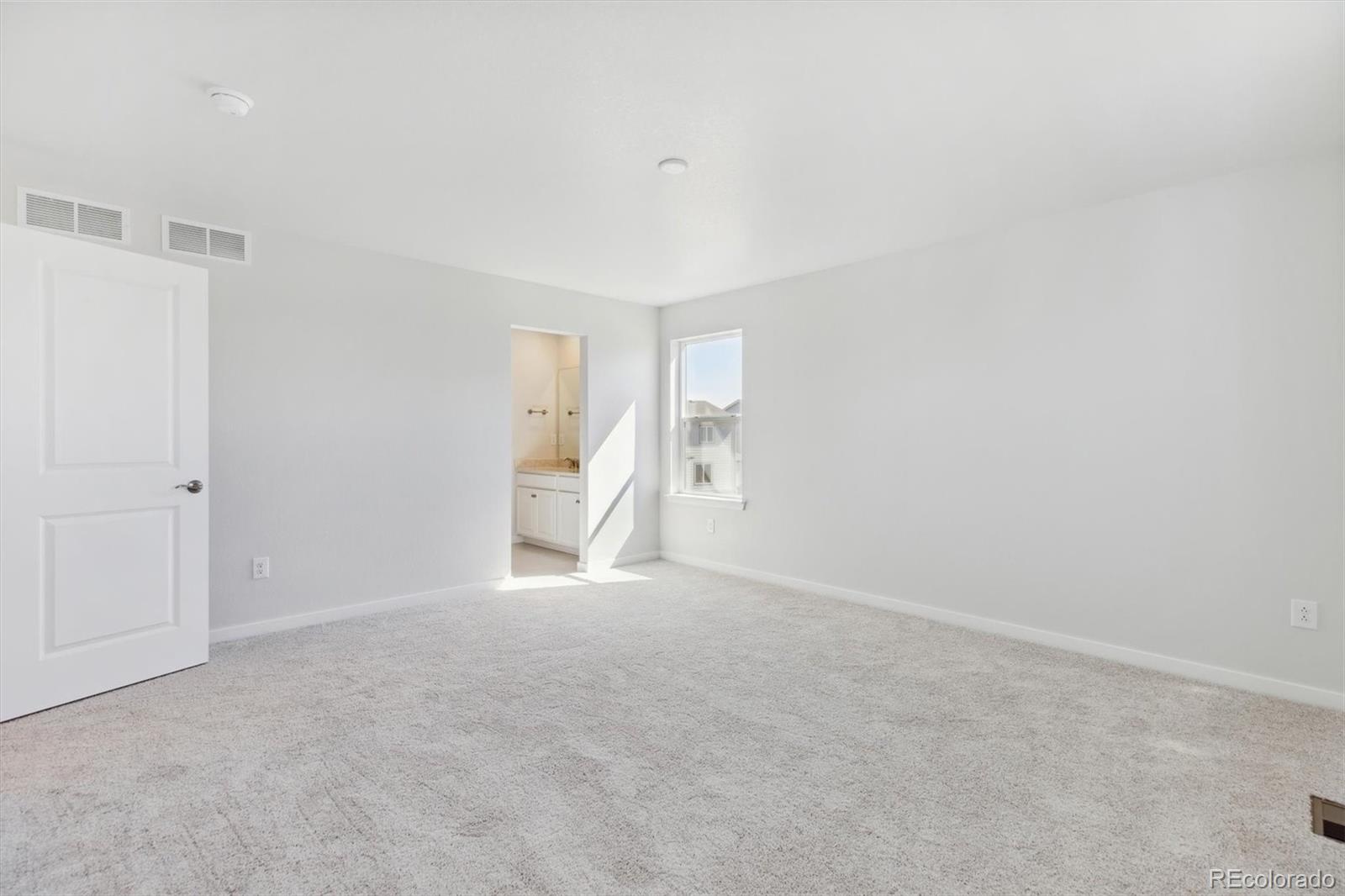 3354 N Irvington Street Aurora CO 80019