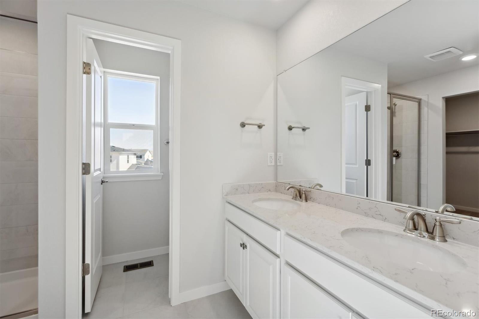 3354 N Irvington Street Aurora CO 80019