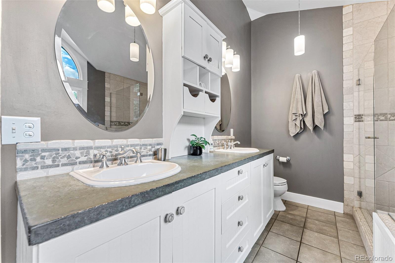 1055 Garrison Street Lakewood CO 80215