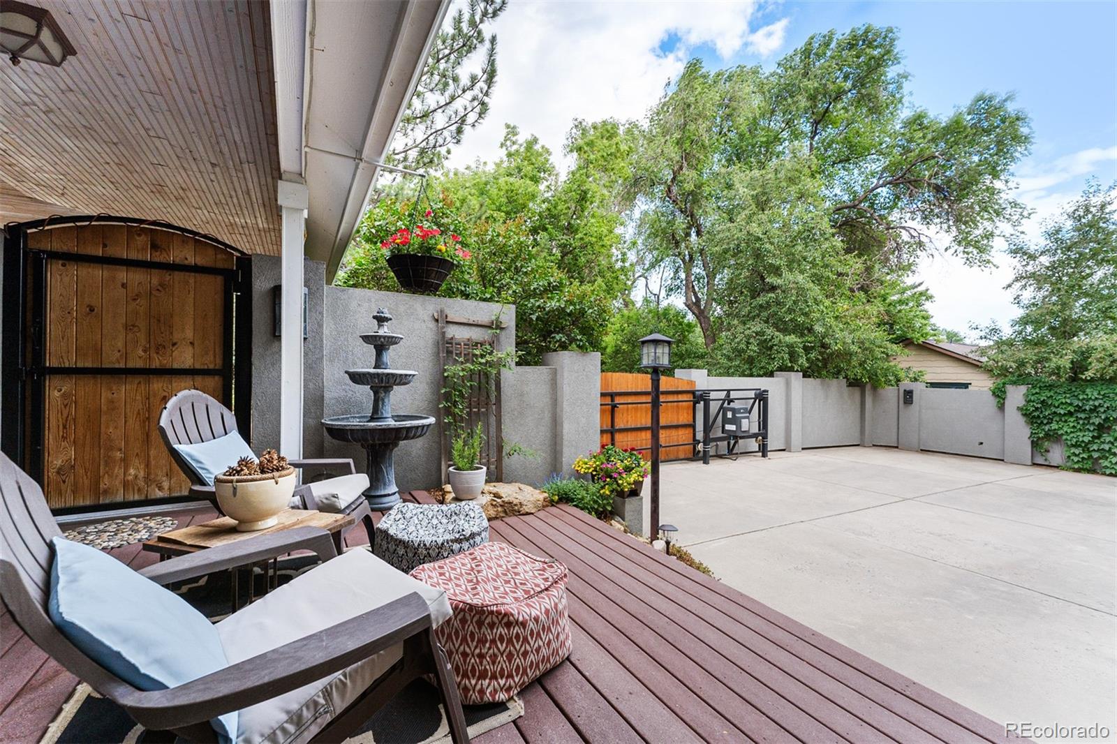 1055 Garrison Street Lakewood CO 80215