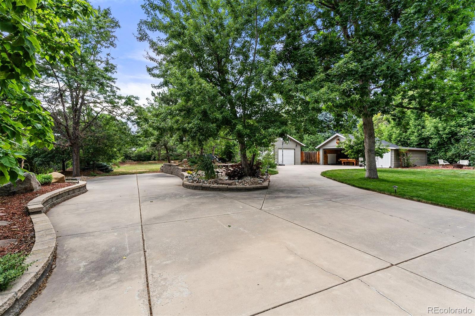1055 Garrison Street Lakewood CO 80215