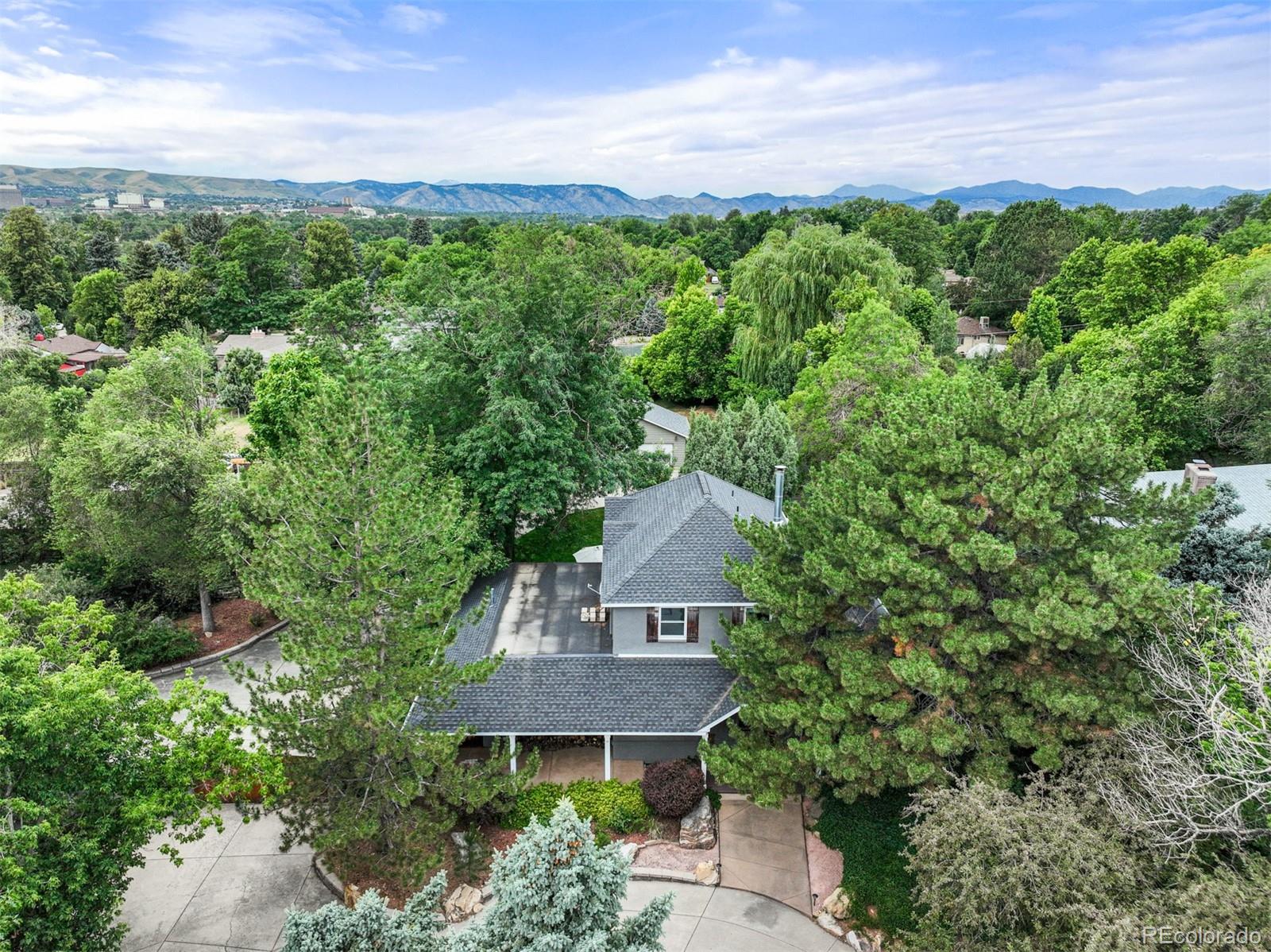 1055 Garrison Street Lakewood CO 80215