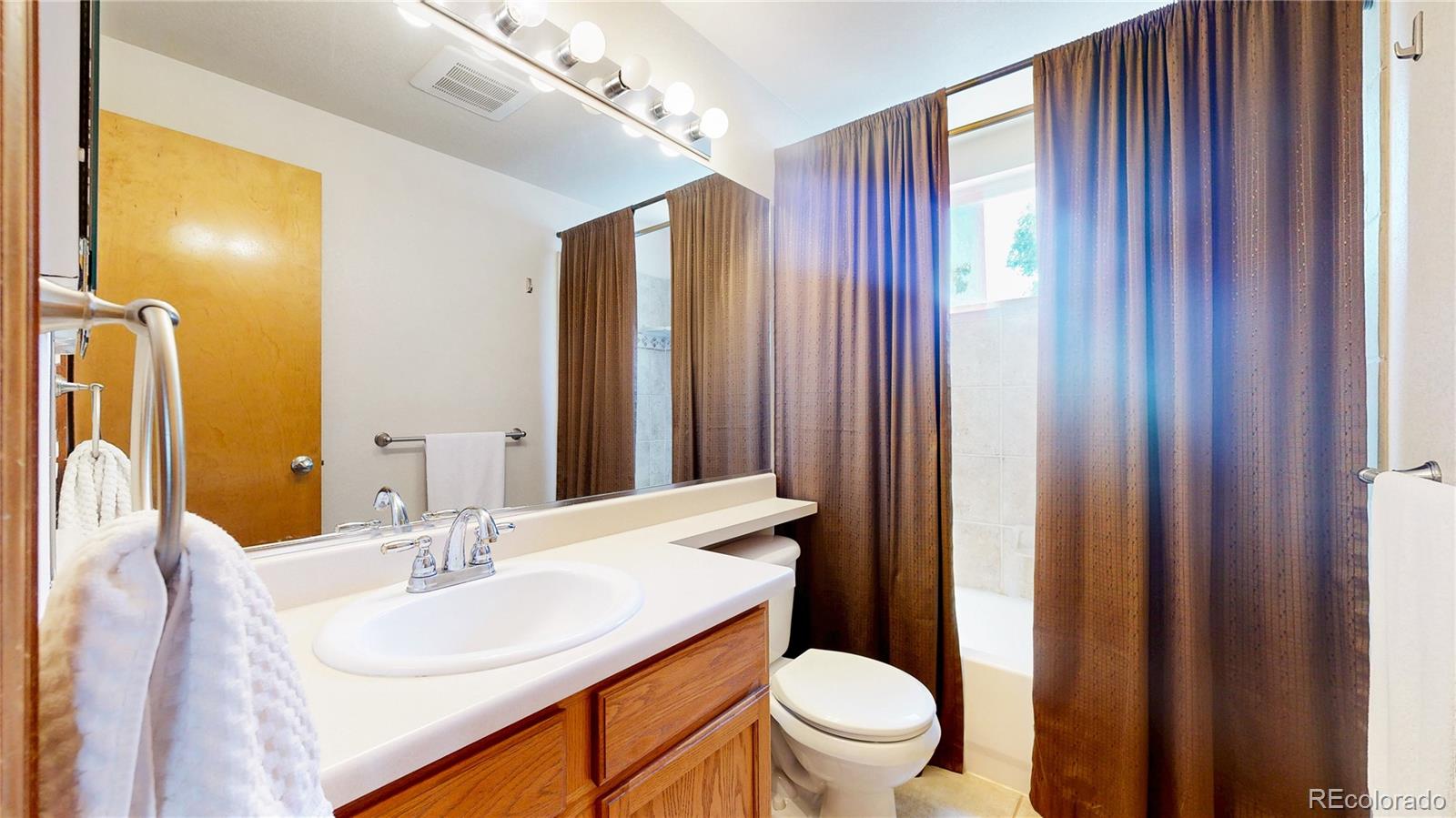 11642 Macon Street Commerce City CO 80640