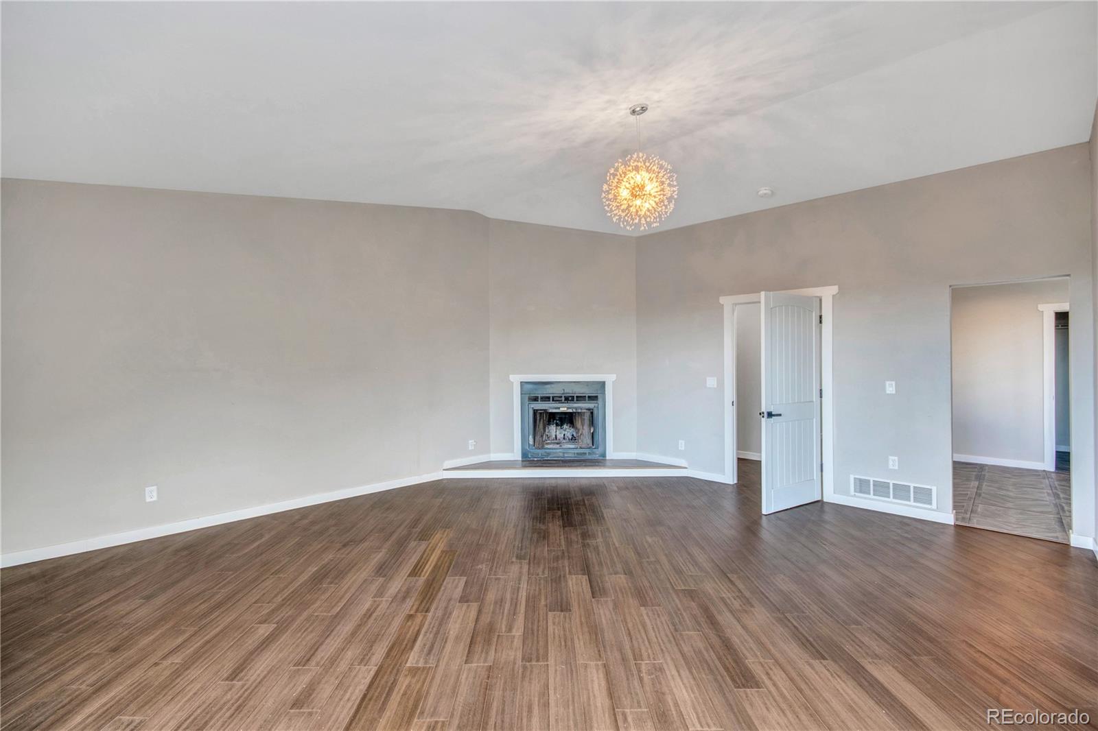 6943 Fox Circle Larkspur CO 80118