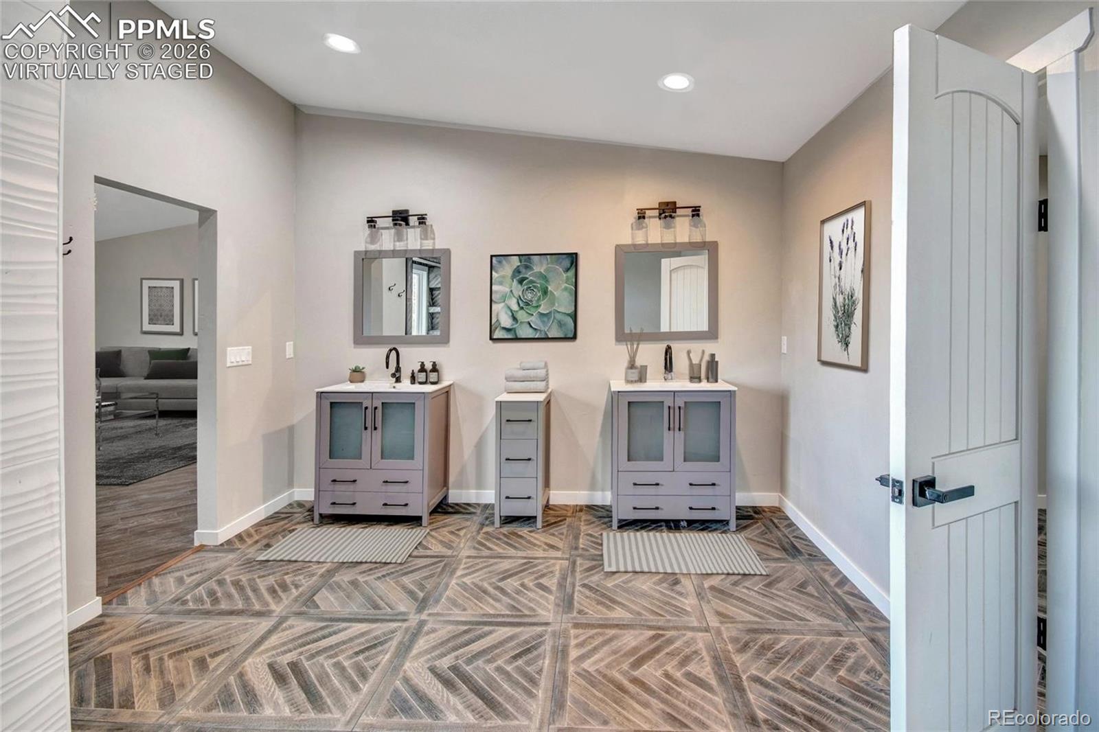 6943 Fox Circle Larkspur CO 80118