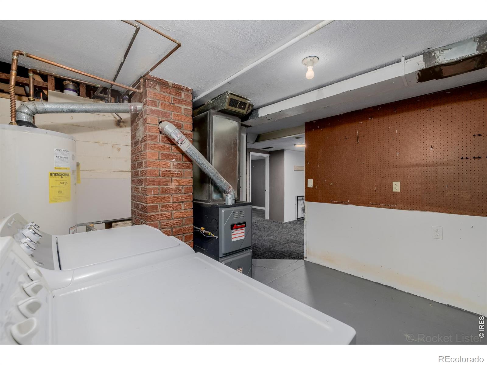 825 Gray Street Lakewood CO 80214