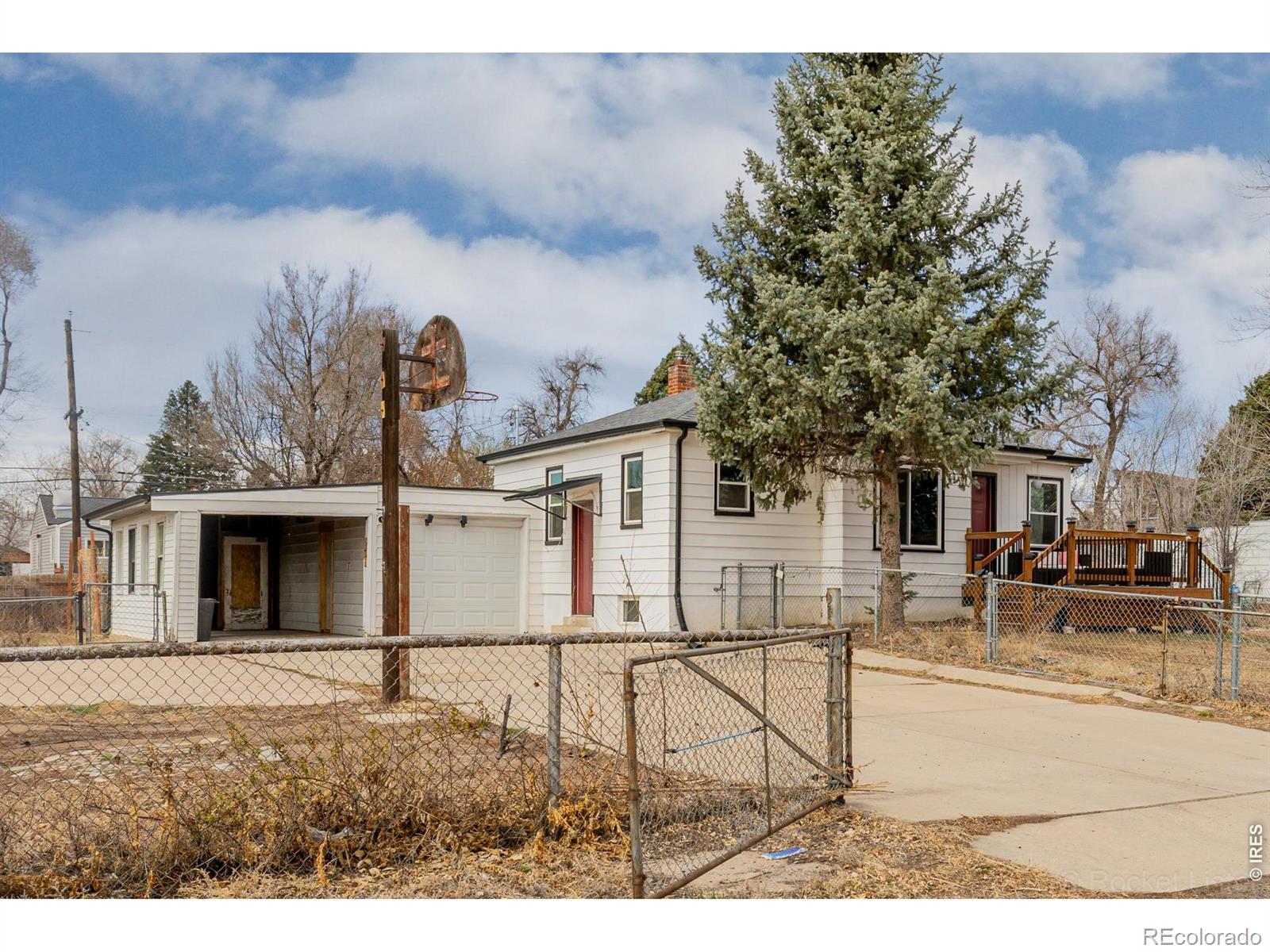 825 Gray Street Lakewood CO 80214