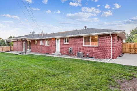 1800 Lewis Court Lakewood CO 80215