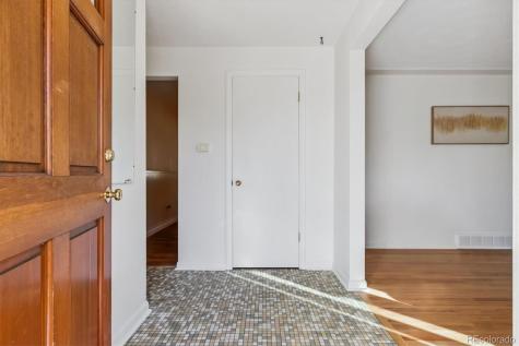 1800 Lewis Court Lakewood CO 80215