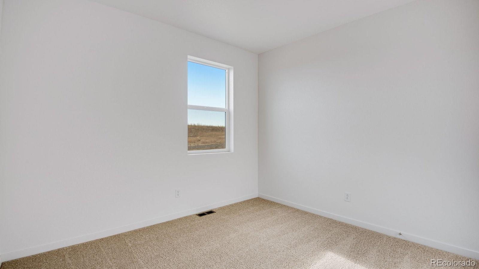 825 S Apex Avenue Fort Lupton CO 80621