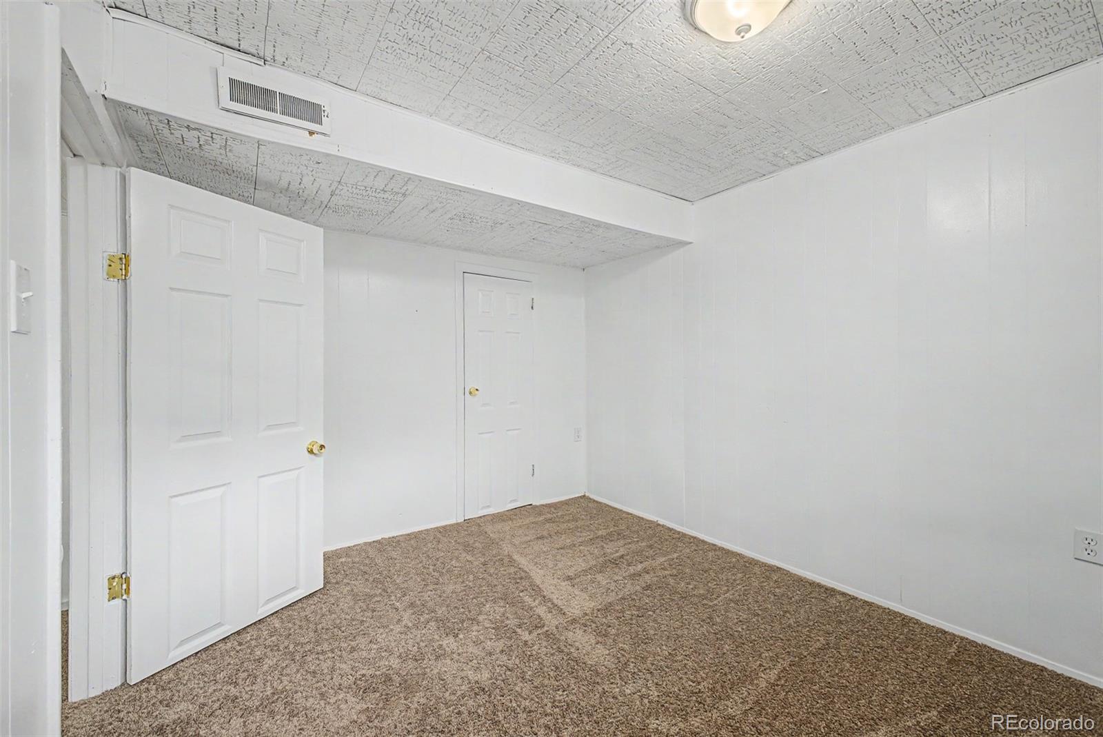 565 Florence Street Aurora CO 80010