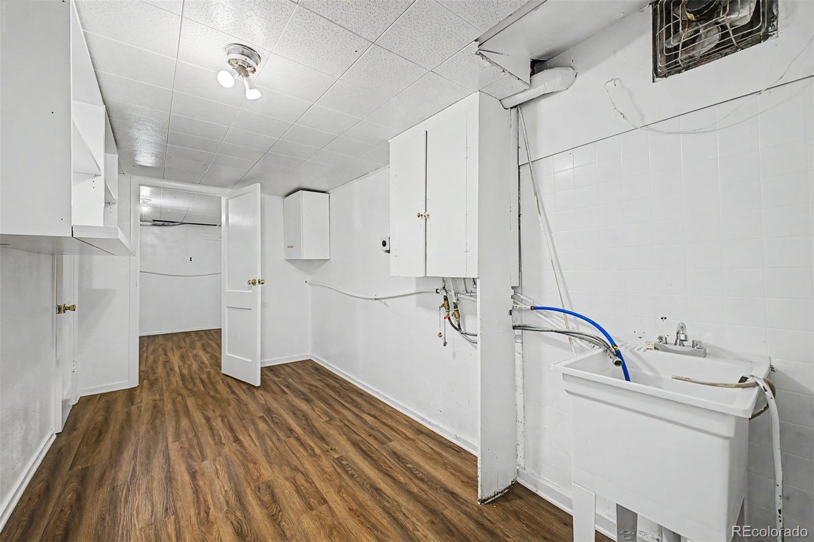 565 Florence Street Aurora CO 80010