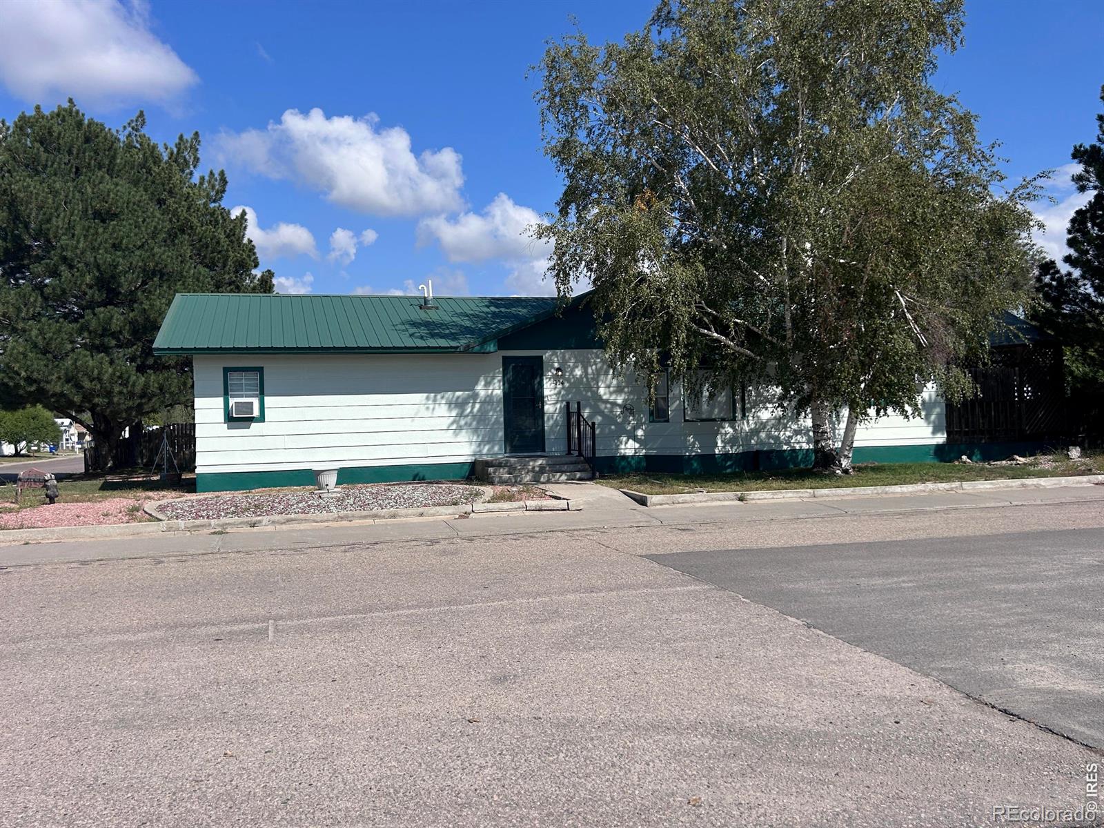 114 Linden Drive Log Lane Village CO 80705