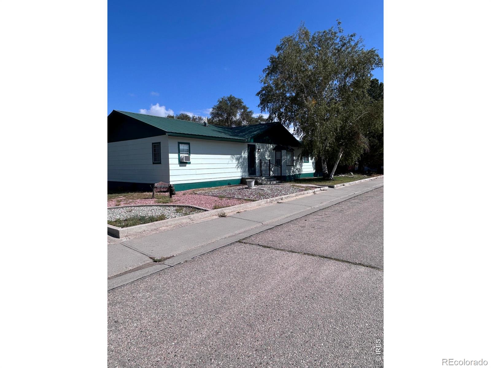 114 Linden Drive Log Lane Village CO 80705