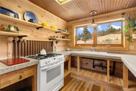 795 S Mountain Estates Road Florissant CO 80816