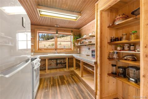 795 S Mountain Estates Road Florissant CO 80816