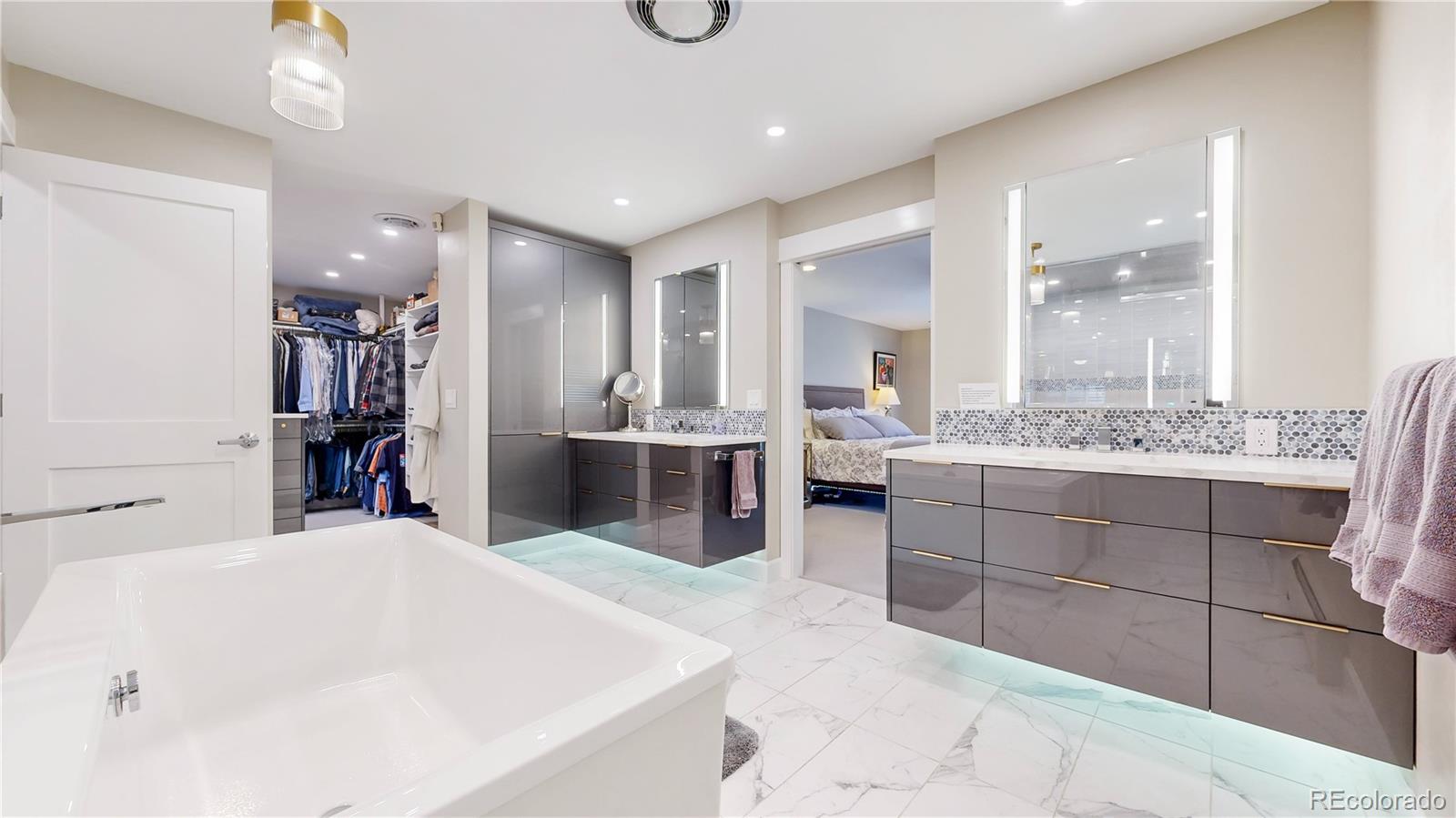 463 Locust Street Denver CO 80220