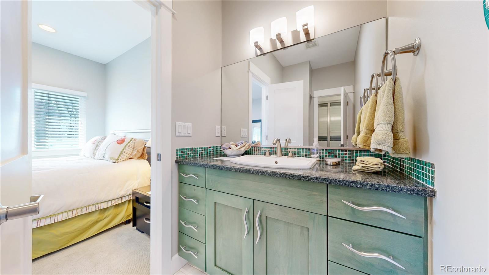 463 Locust Street Denver CO 80220