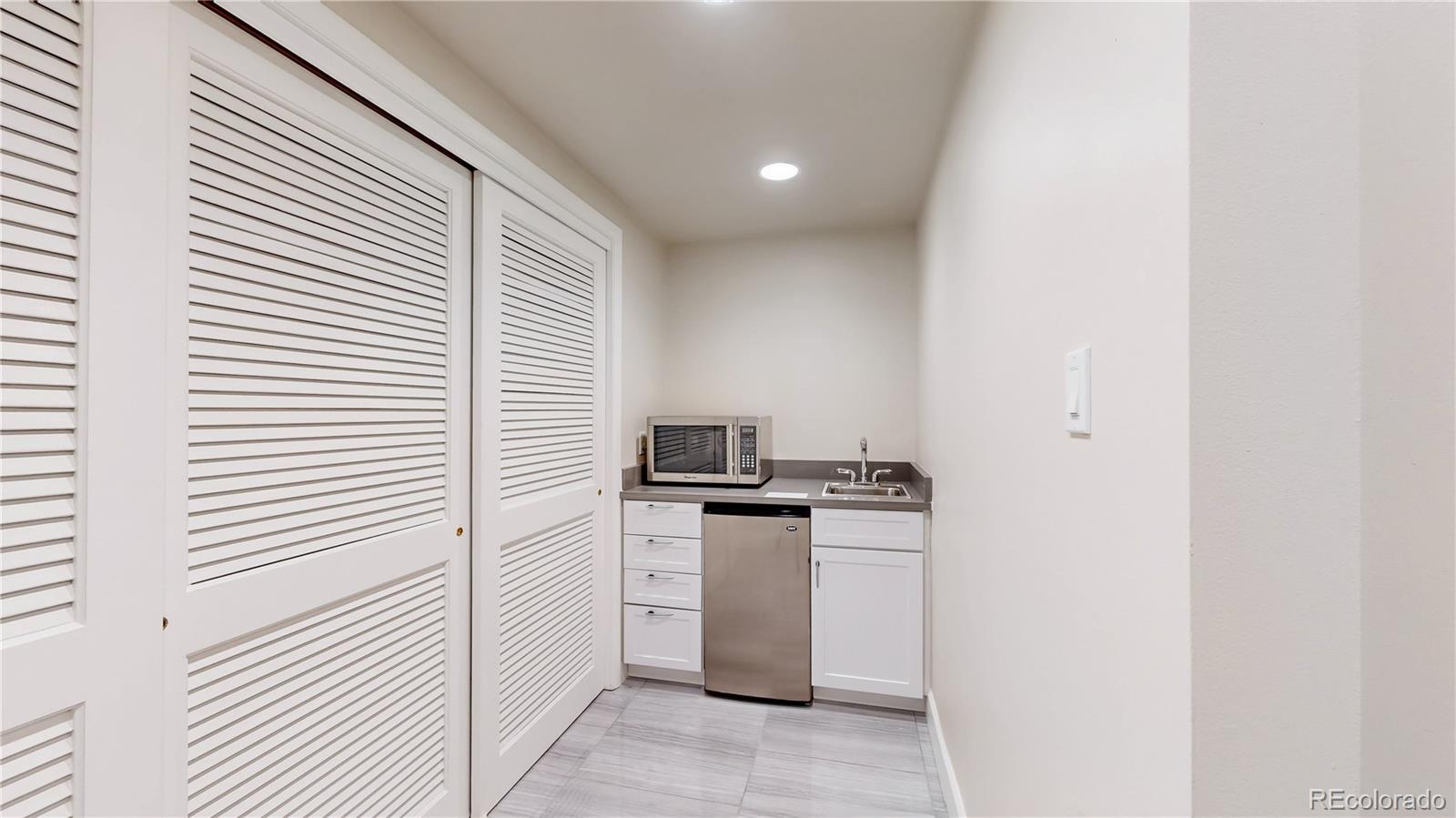 463 Locust Street Denver CO 80220