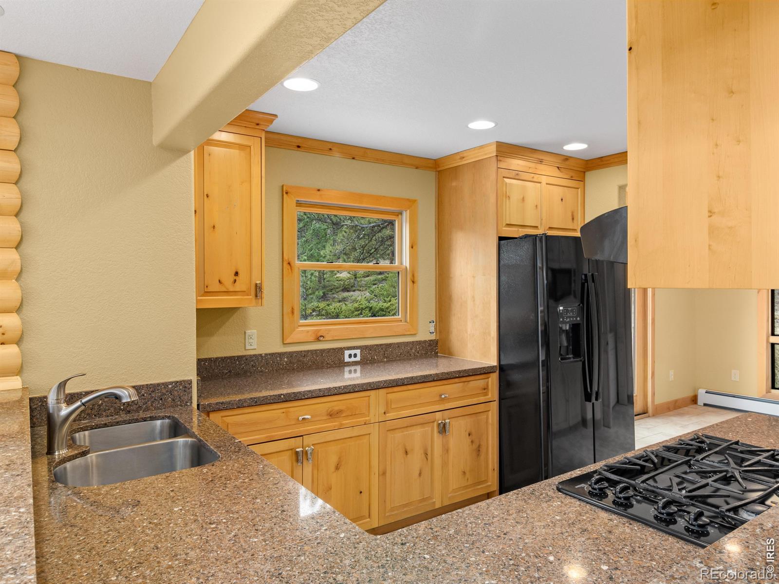 195 Rockledge Circle Lyons CO 80540