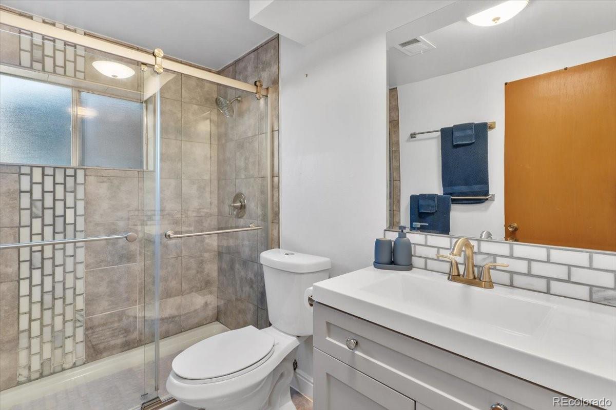 1800 S Monaco Parkway Denver CO 80224