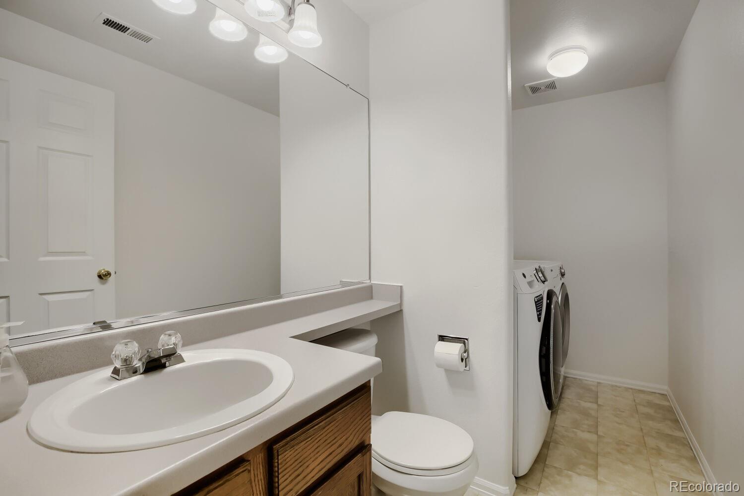 1633 Deerwood Drive Longmont CO 80504
