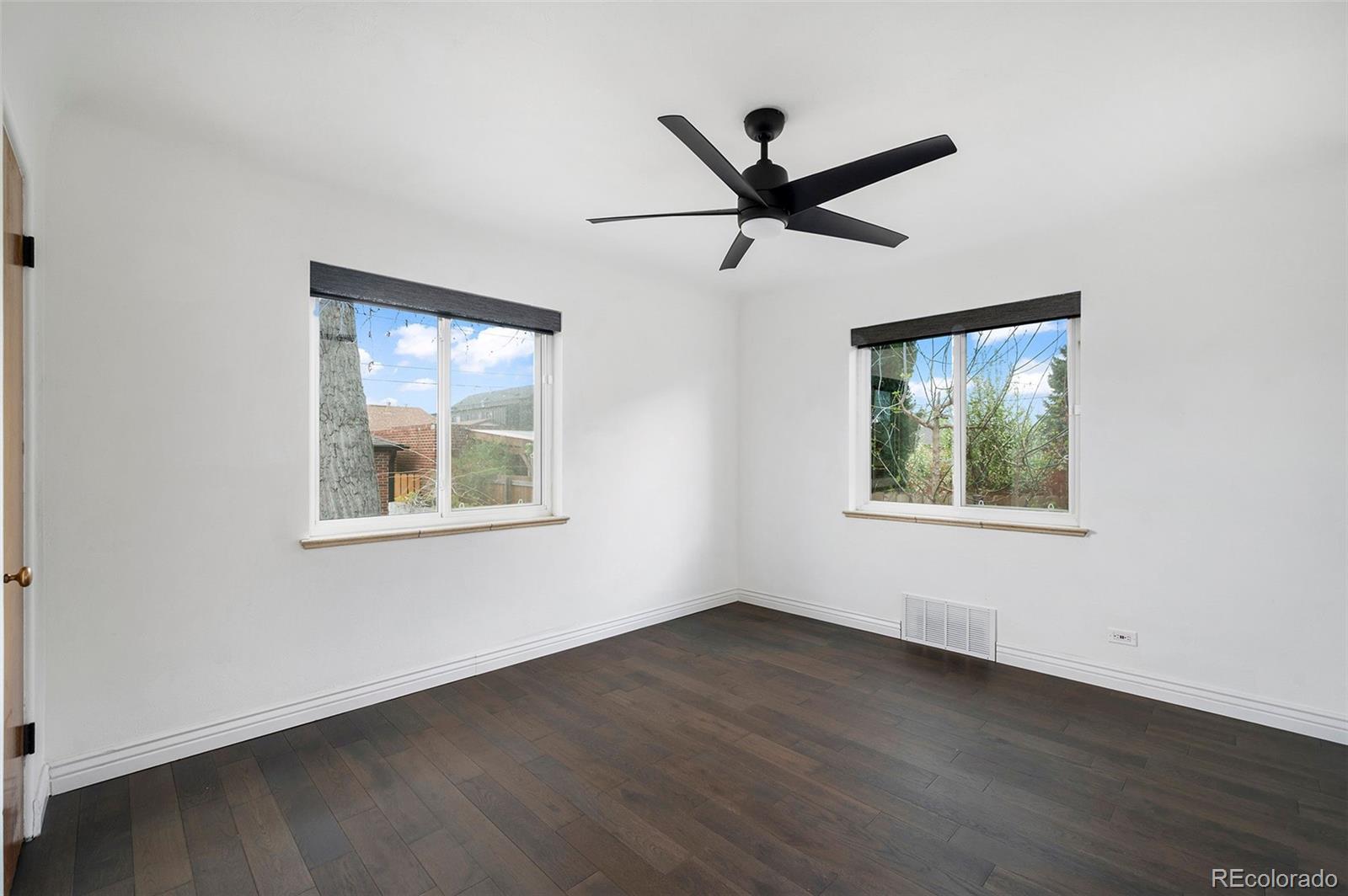 5036 W Moncrieff Place Denver CO 80212