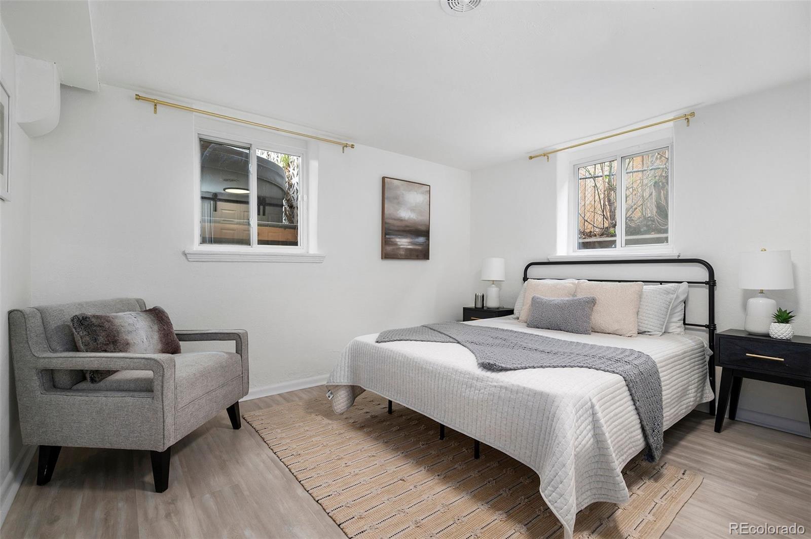 5036 W Moncrieff Place Denver CO 80212