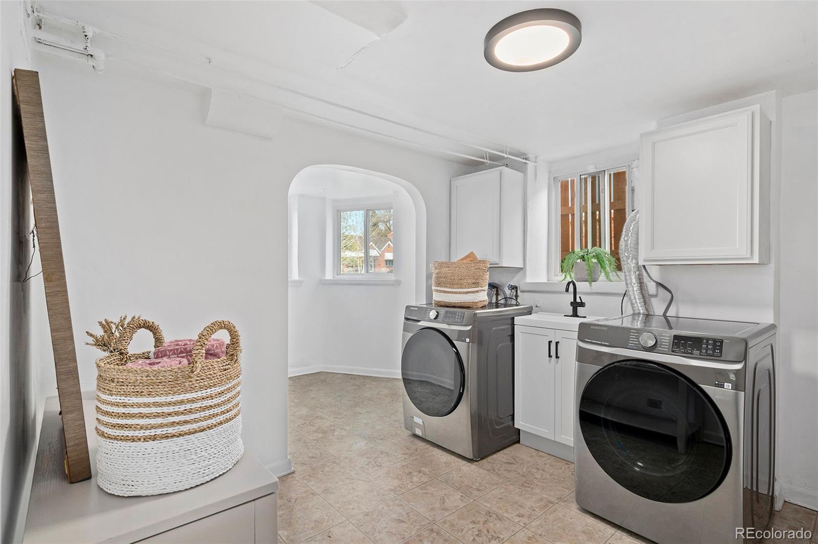 5036 W Moncrieff Place Denver CO 80212