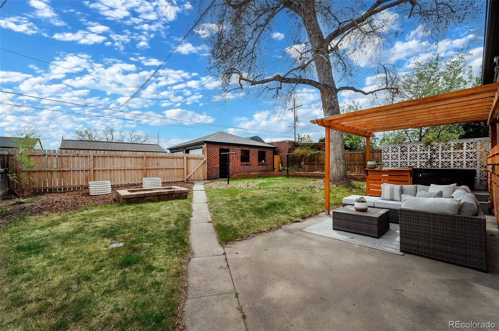 5036 W Moncrieff Place Denver CO 80212