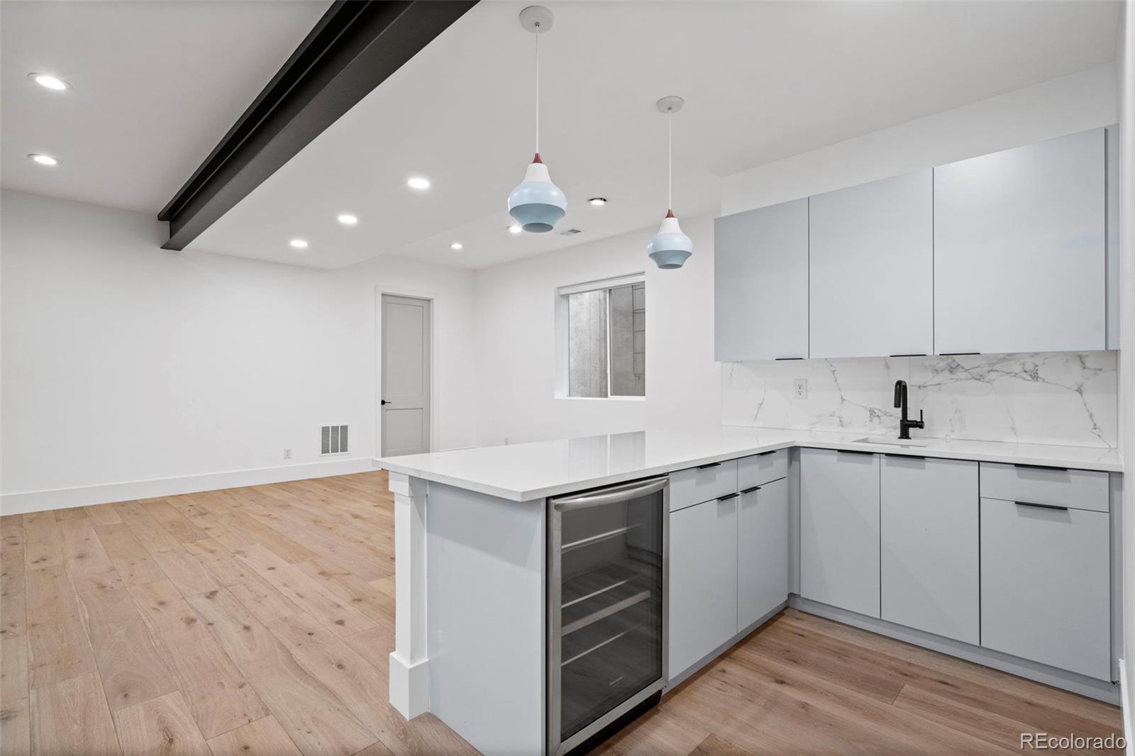 959 S Vine Street Denver CO 80209