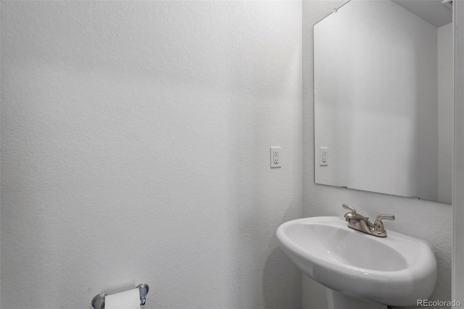 18227 E 51st Avenue Denver CO 80249
