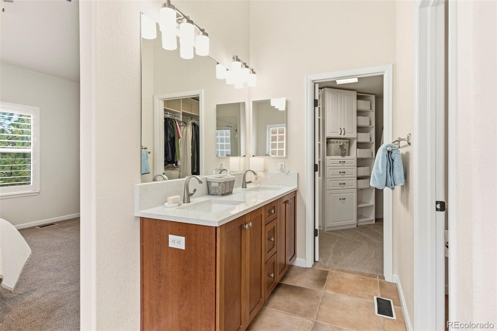 22783 E Davies Drive Aurora CO 80016