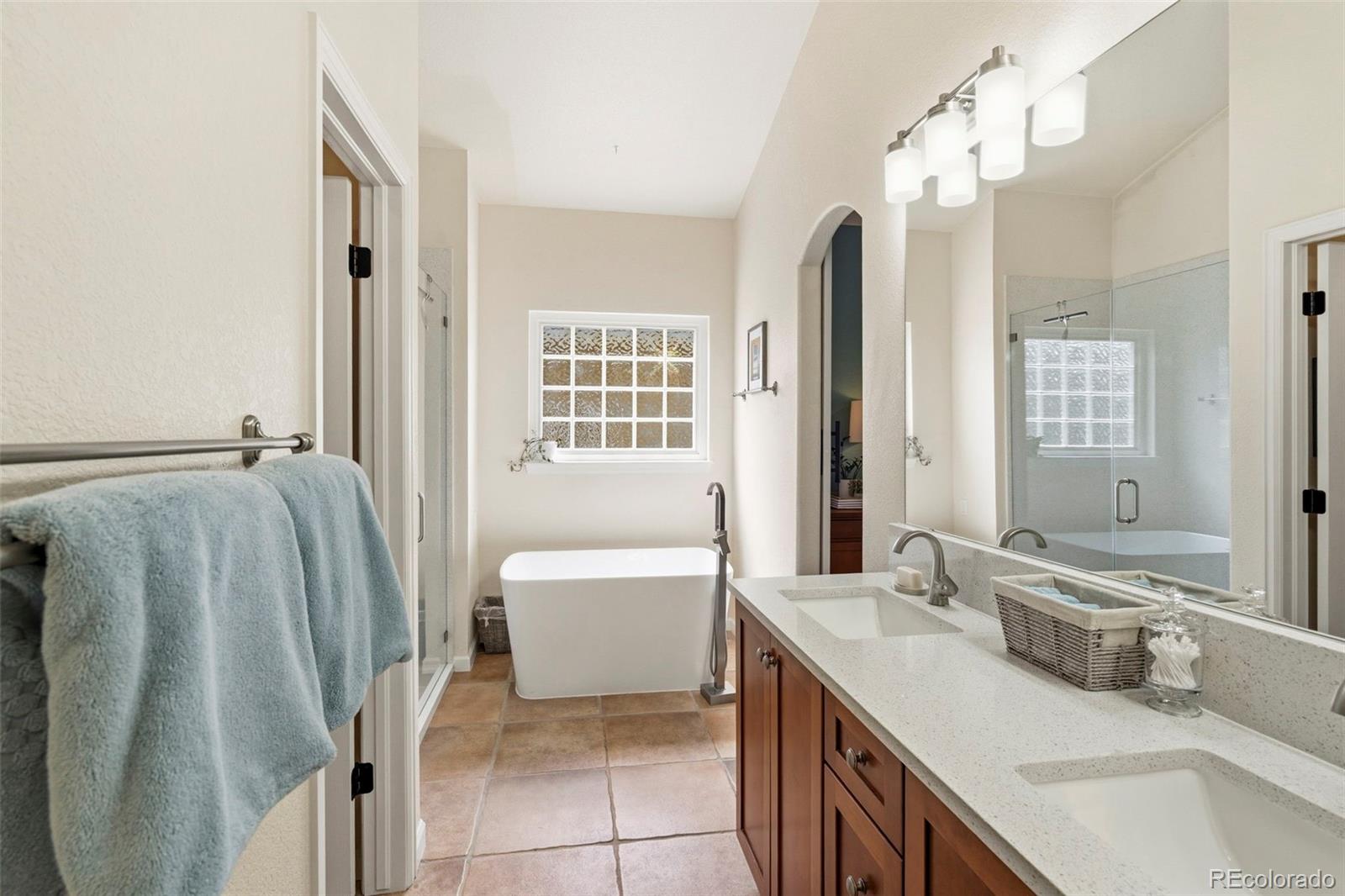 22783 E Davies Drive Aurora CO 80016