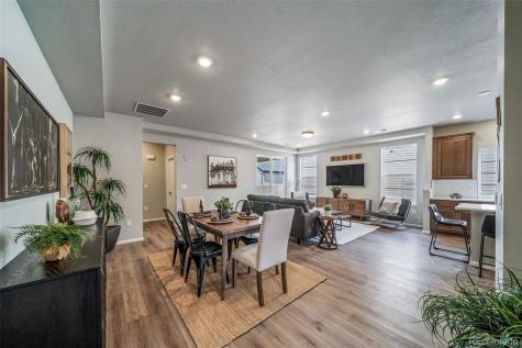 21927 E 51st Drive Aurora CO 80019