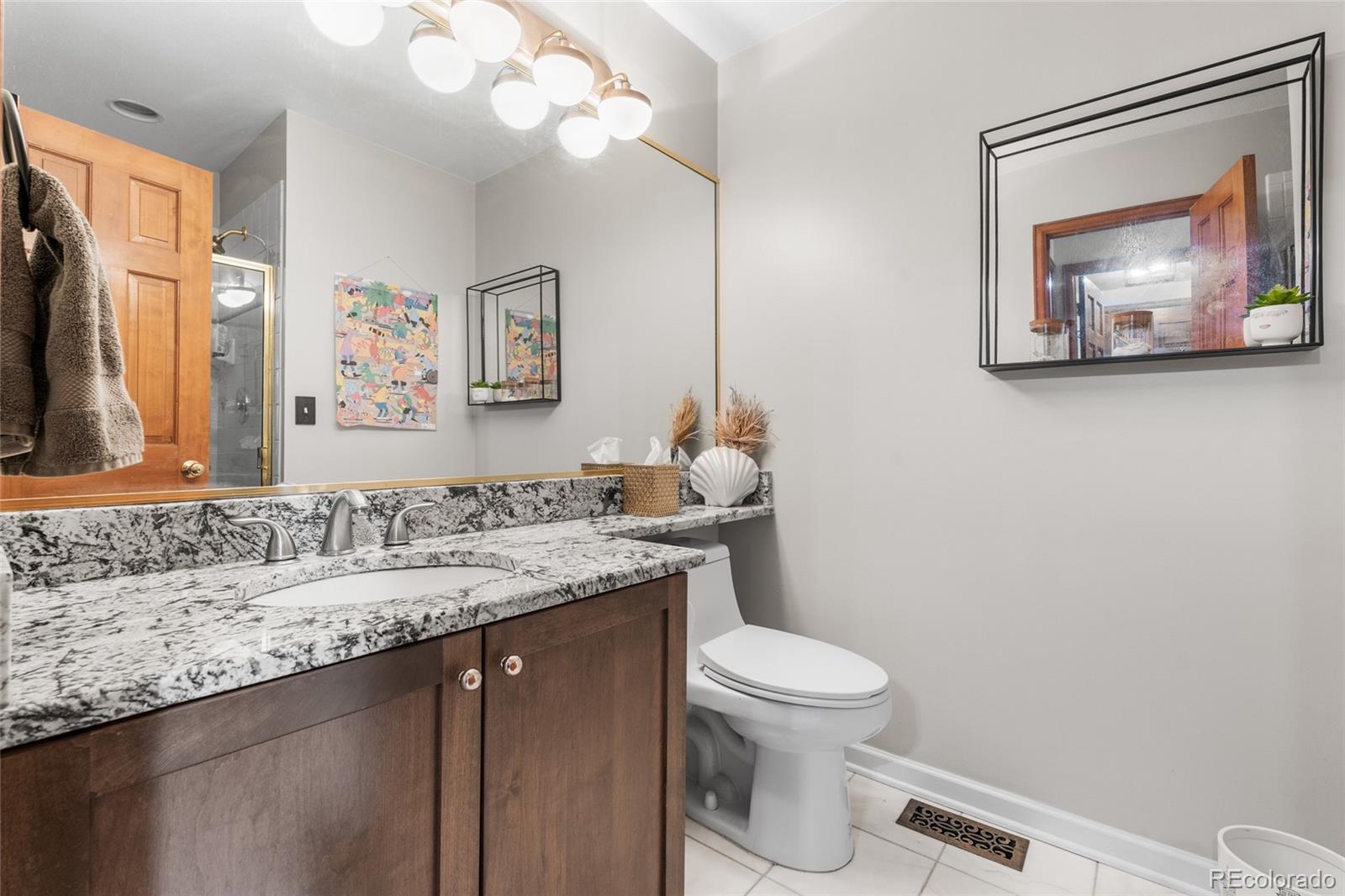 4852 S Carson Street Aurora CO 80015