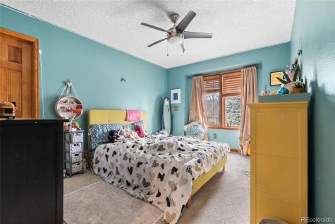 4852 S Carson Street Aurora CO 80015