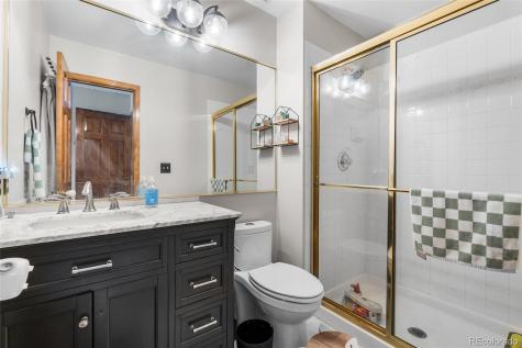 4852 S Carson Street Aurora CO 80015