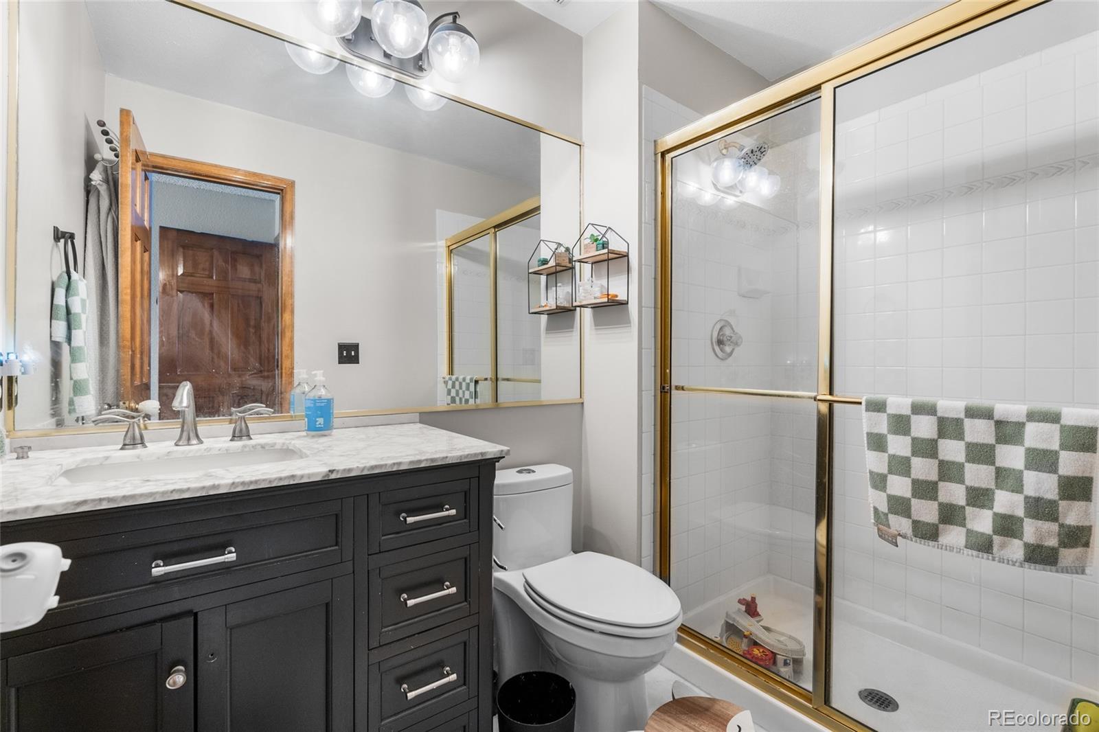 4852 S Carson Street Aurora CO 80015