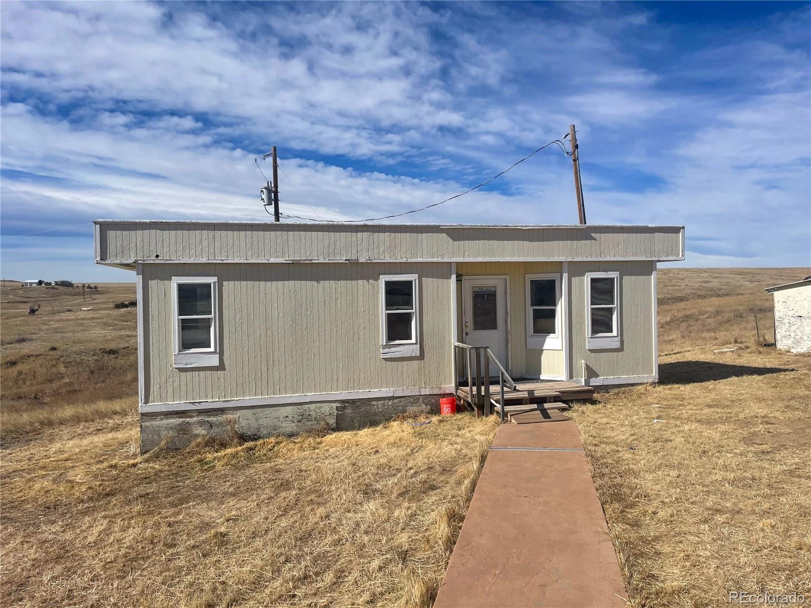 45005 E Maplewood Drive Bennett CO 80102