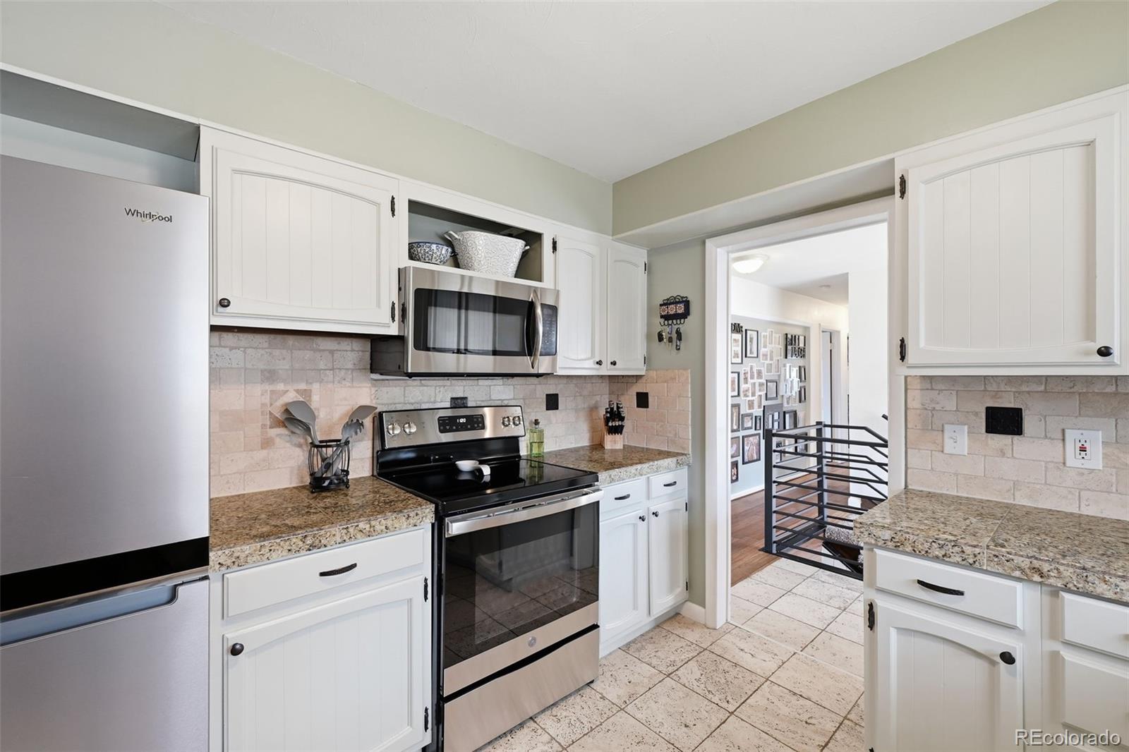 571 Vista Drive Castle Rock CO 80104