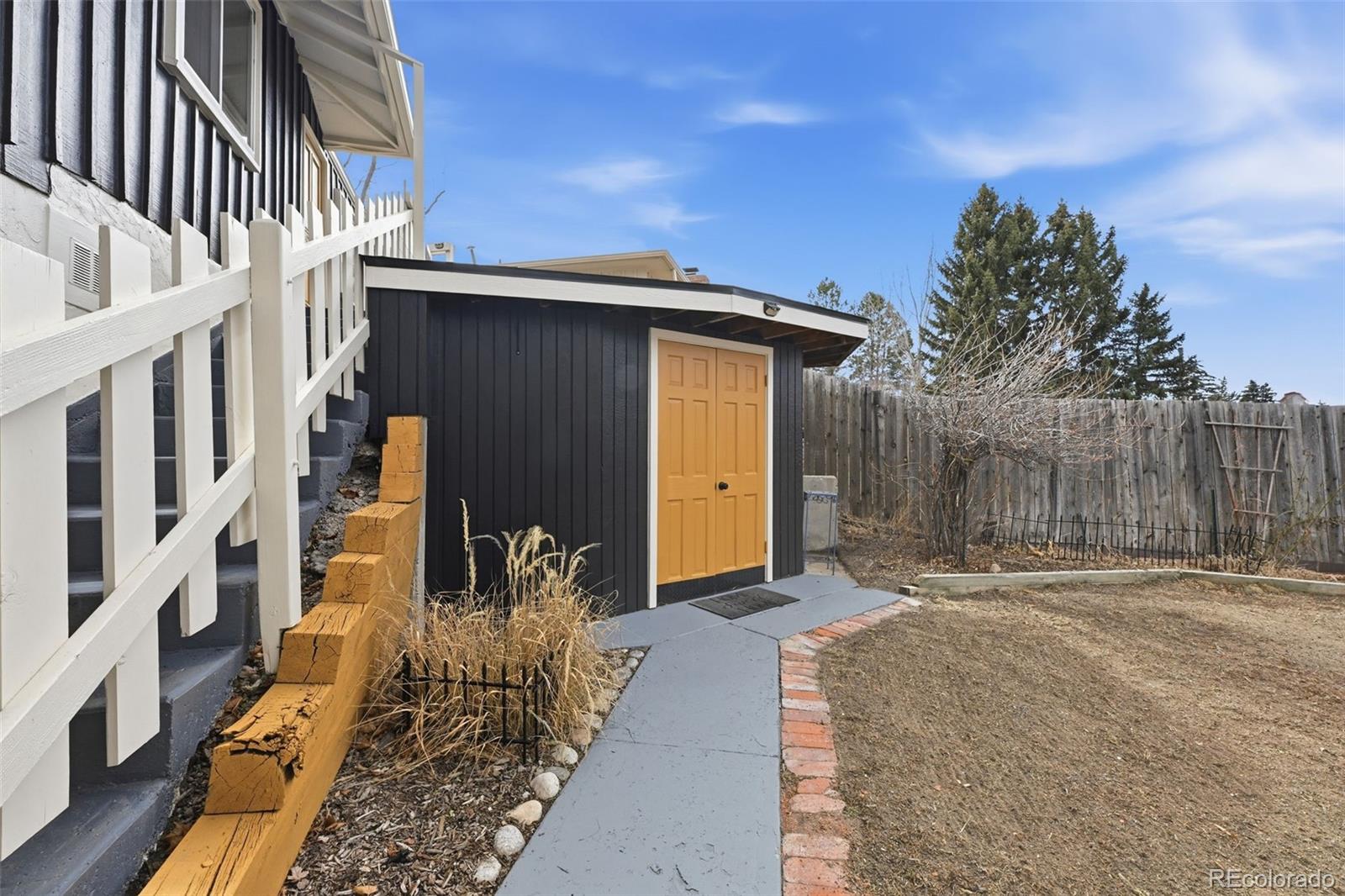 571 Vista Drive Castle Rock CO 80104
