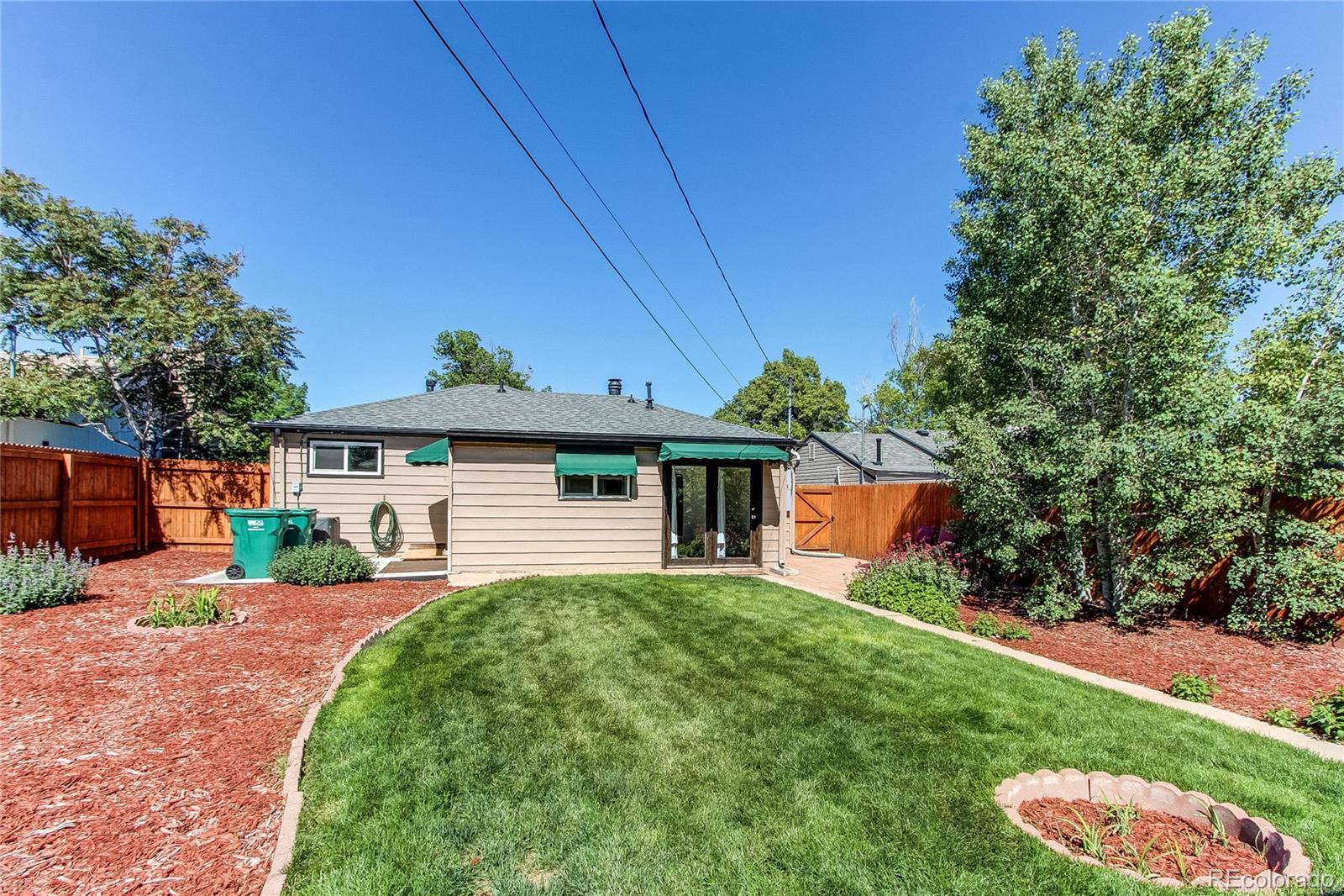 1074 Elmira Street Aurora CO 80010